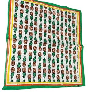 100% Cotton Vintage Pineapple Scarf 1970s with Green Border